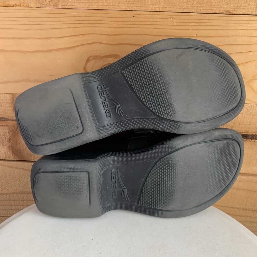 Dansko Red And Black Clogs Size 39 Marlene Distressed Nurse Shoes Loafers Chunky - Picture 6 of 7